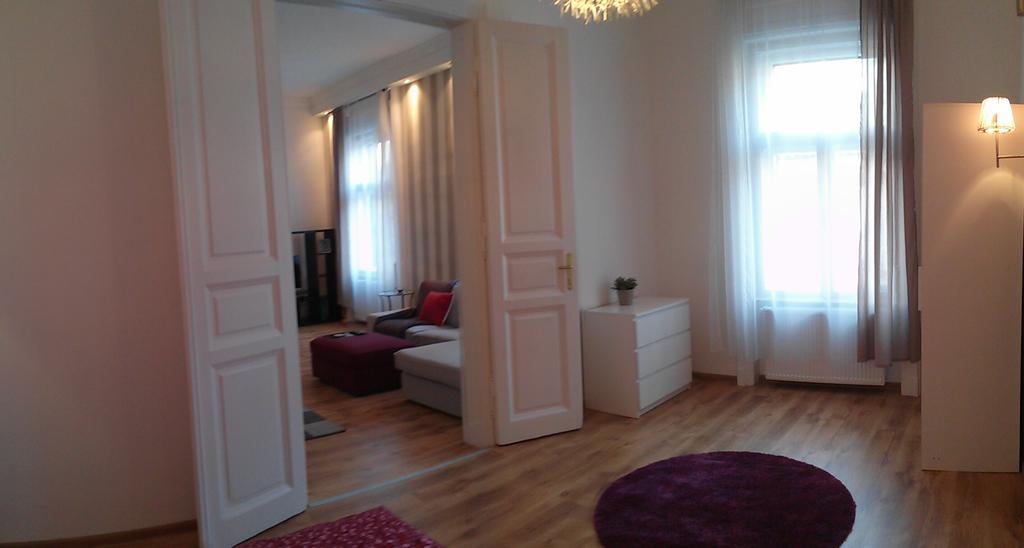 Downtown Rising Sun 104 Sq.M Apartment Будапеща Екстериор снимка